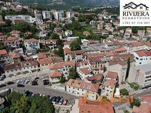 Kuca u izgradnji stari grad Herceg Novi